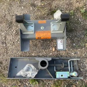 B&W Companion Fifth-Wheel Hitch Assembly
 UNRESERVED
