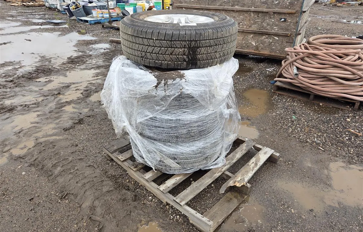 Firestone Transforce HT2 Commercial Tires w/ Rims
UNRESERVED