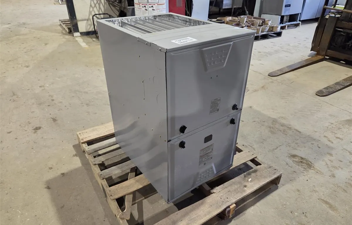 Natural Gas Energy Guide Furnace (Damaged)
UNRESERVED