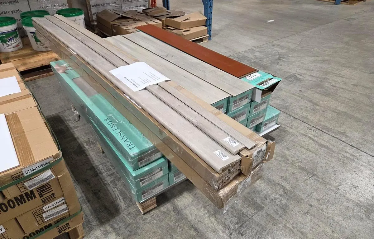 (19) Cartons of Transcend 8 Brook Laminate Flooring & Trim
UNRESERVED