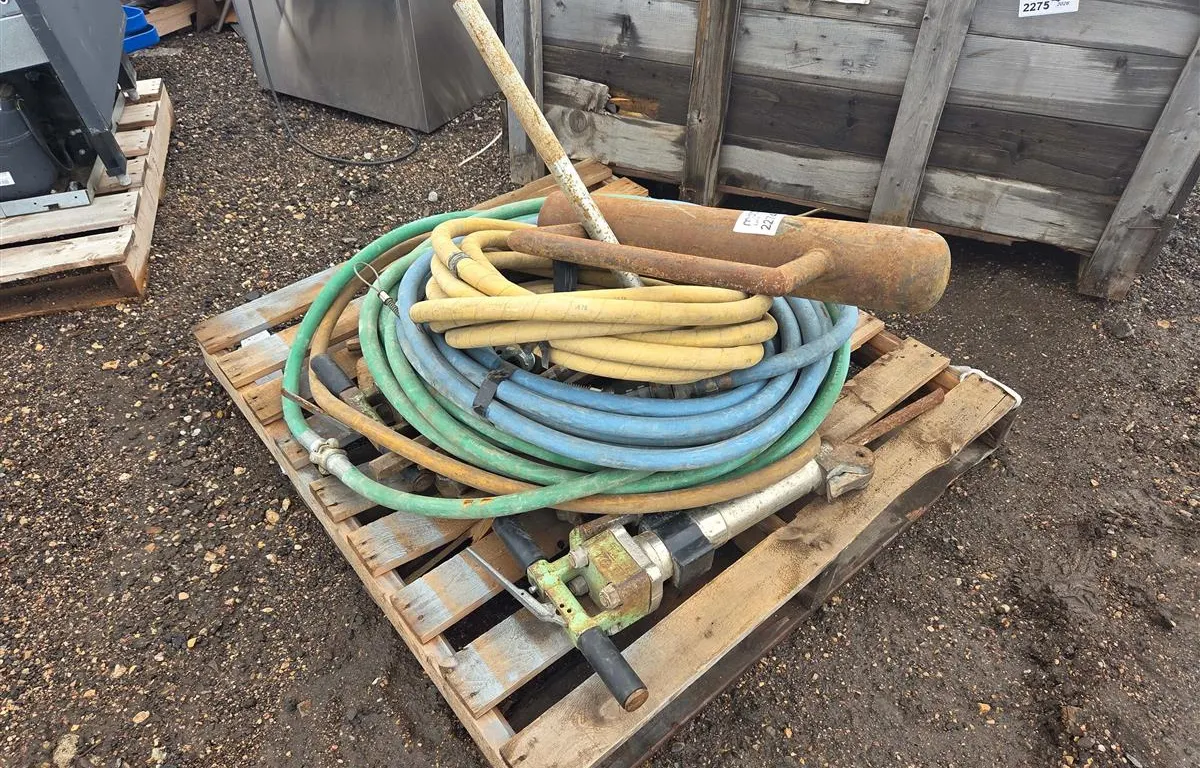 Assorted Industrial Hoses, Pump & Stand
UNRESERVED