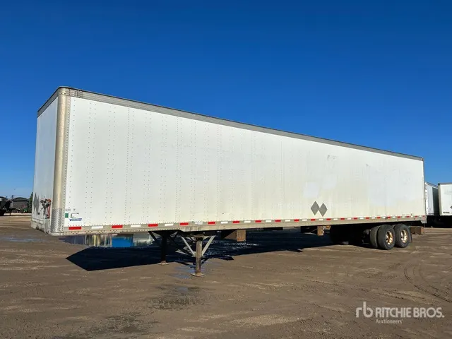 2013 Vanguard 53 ft x 102 in T/A Van Trailer