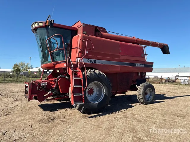 1995 Case IH Axial-Flow 2188 Combine Harvester