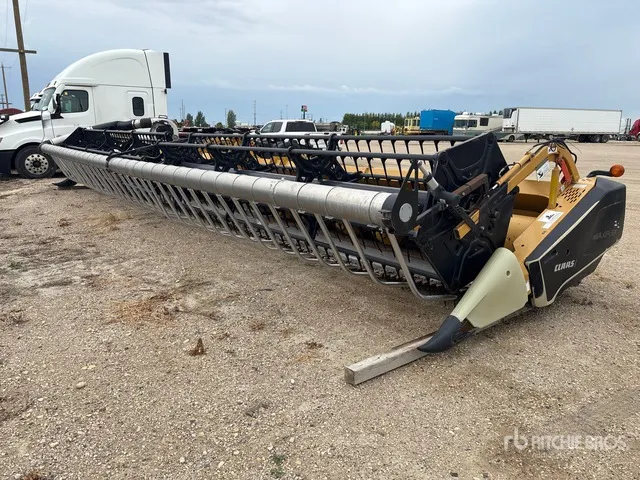 Claas MAXFLEX 1050 35 ft Flex Draper Combine Header