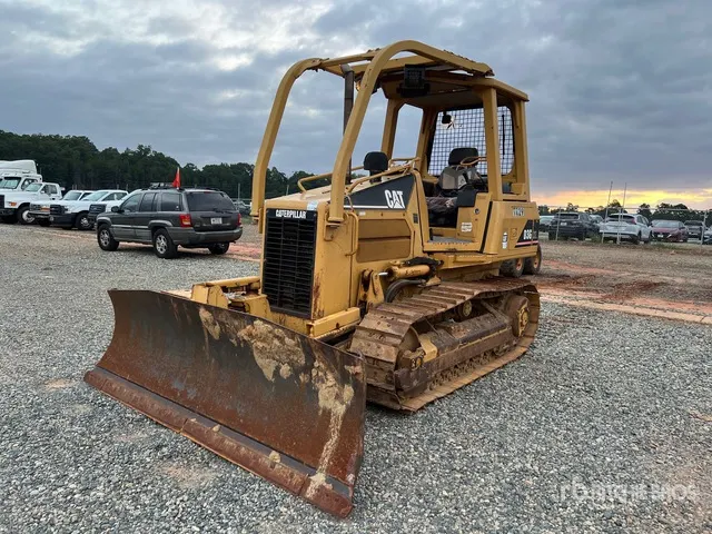 2006 Cat D3G XL Crawler Dozer