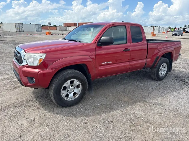 2015 Toyota Tacoma 4x4 Extended Cab Pickup