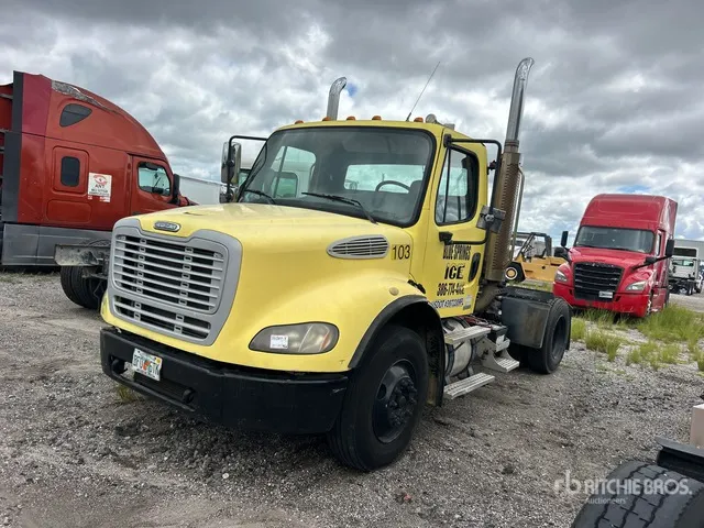 2006 Freightliner M2 112 4x2 S/A Day Cab Truck Tractor