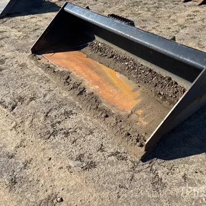 Cat 279-5372 Skid Steer Bucket