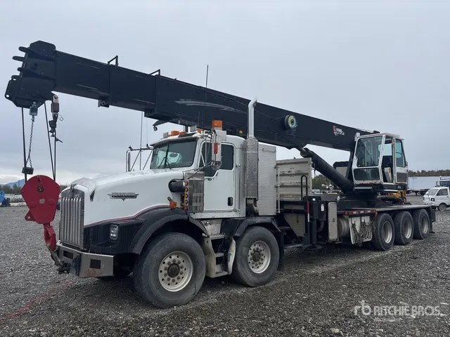 Weldco Hydra-Lift HL40TC85 40 ton Straight Boom on 2004 Kenworth T800B Wide Hood 10x6 Twin-Steer Boom Truck