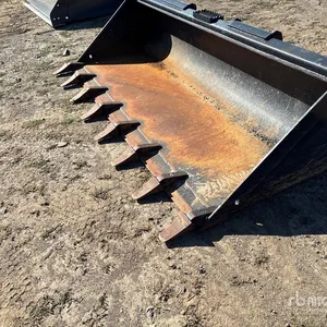 John Deere AT321181 Skid Steer Bucket
