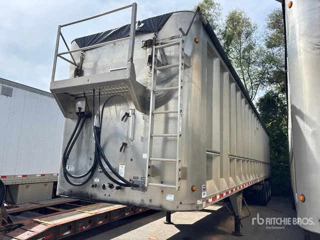 2018 East SE 48 ft Tri/A Aluminum Live Bottom Trailer