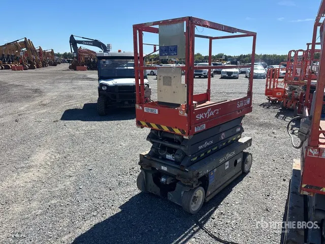 2016 Skyjack SJIII-3219 Electric Scissor Lift