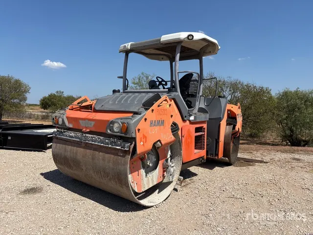 2012 Hamm HD140 Double Drum Roller (Inoperable)