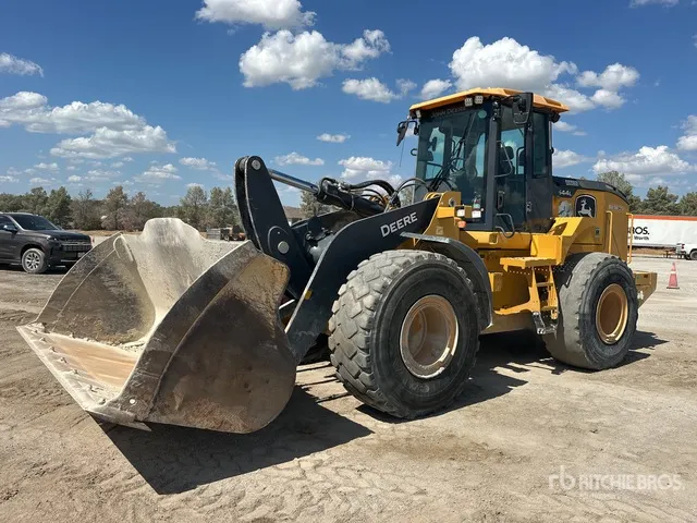 2020 John Deere 644L Wheel Loader