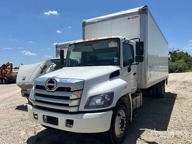 2024 Hino 268 4x2 Van Truck