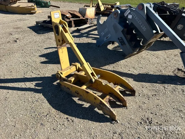 25 in Manual Excavator Thumb