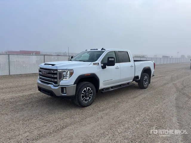 2022 GMC 2500 SLE 4x4 Crew Cab Pickup