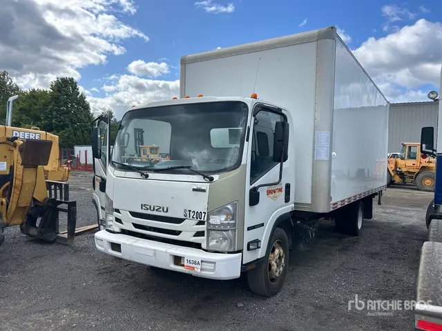 2020 Isuzu NRR 4x2 Van Truck