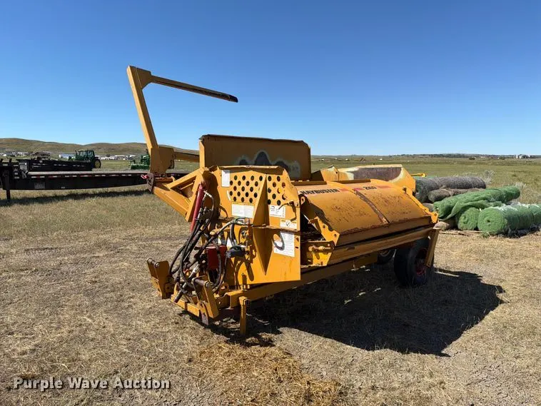 Duratech Haybuster 2100 bale processor