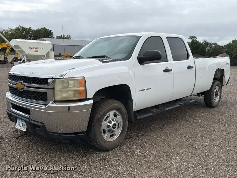 2013 Chevrolet Silverado 2500 Crew Cab pickup truck