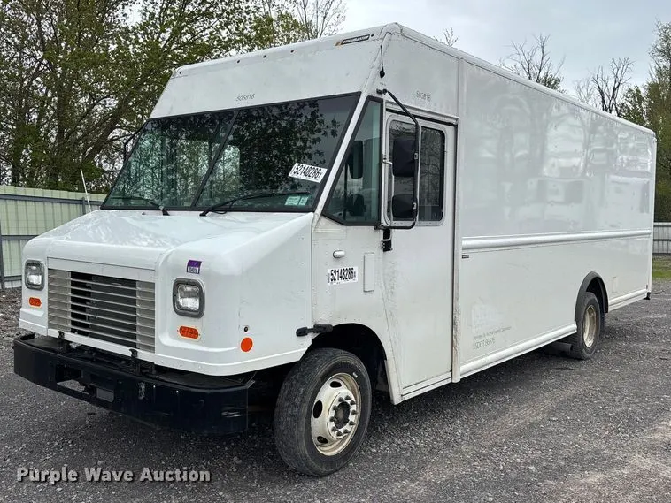 2021 Ford F59 delivery truck