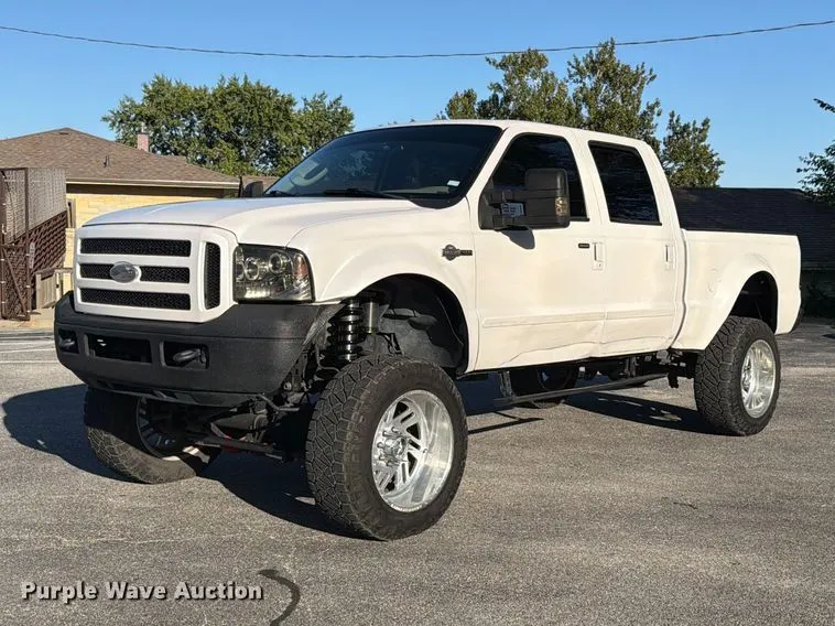2007 Ford F250 Super Duty King Ranch Crew Cab pickup truck