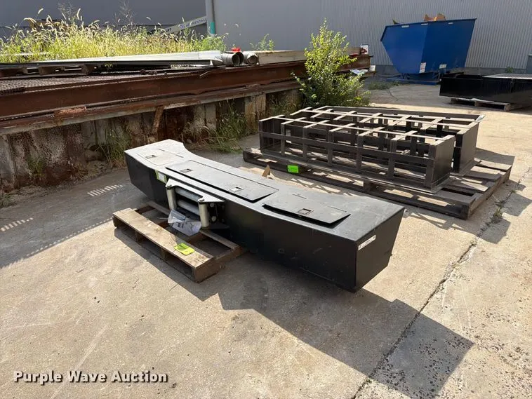 Truck bumper