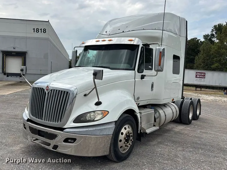 2017 International LF687 ProStar+ semi truck