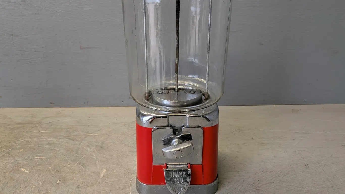 Beaver Gumball Machine