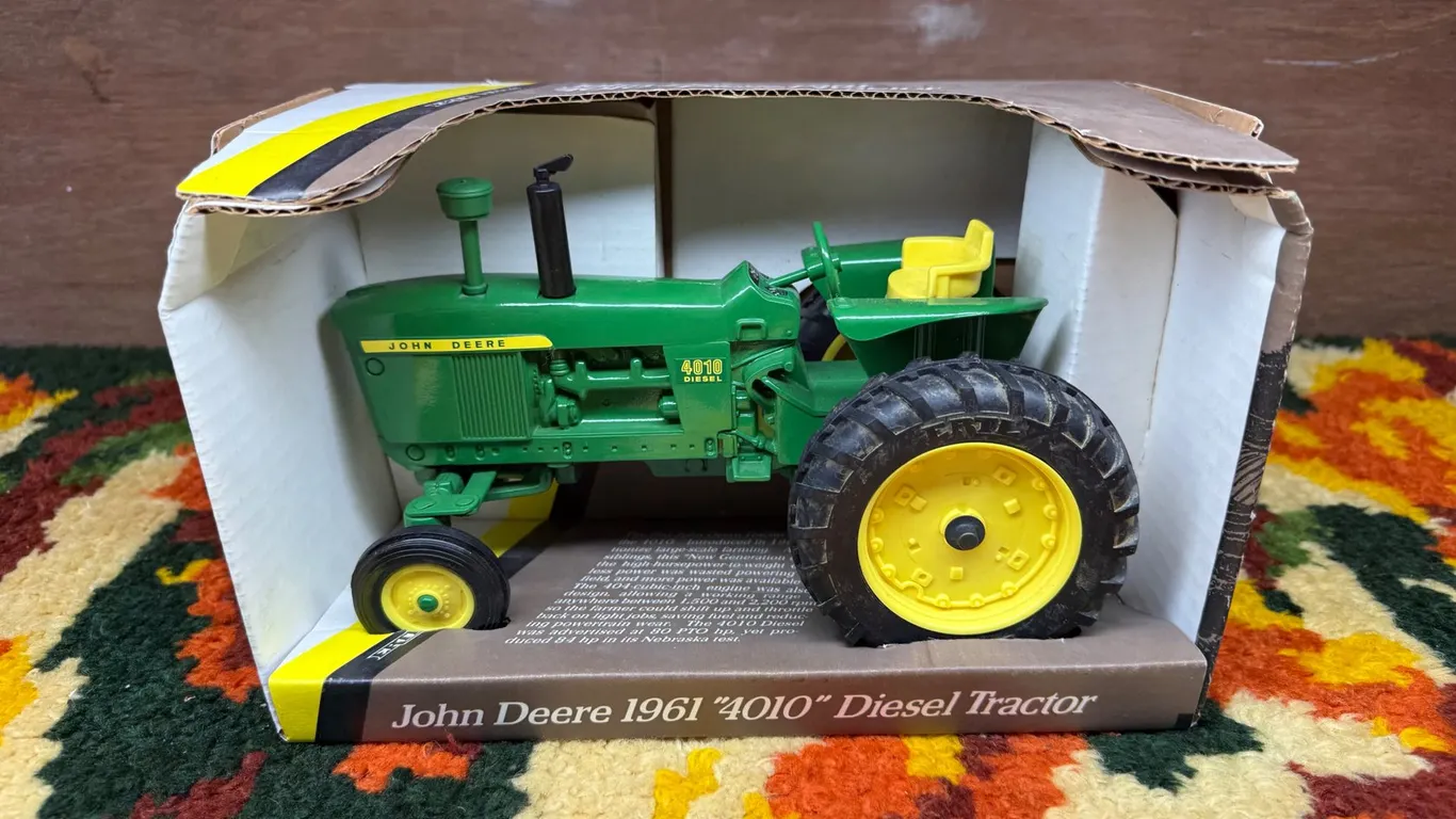 John Deere Diecast Model 4010 Diesel Tractor