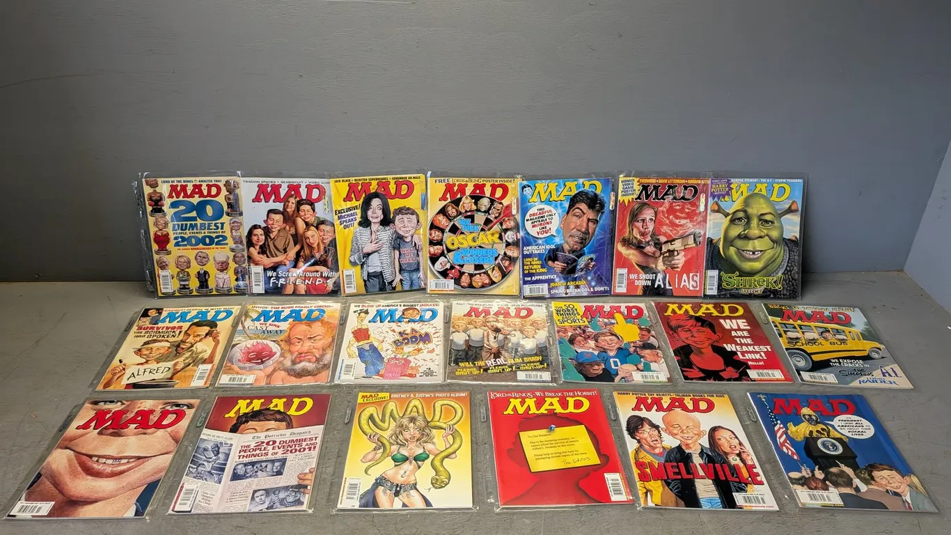 (20) Assorted MAD Magazines