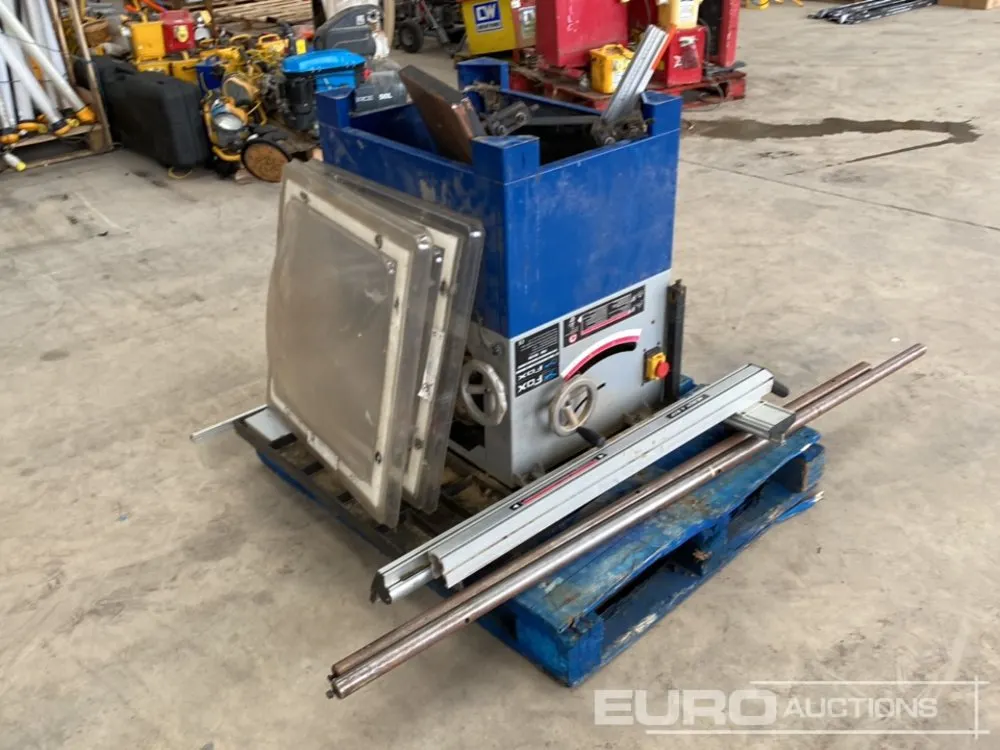 Fox 10" Table Saw with Sliding Carriage