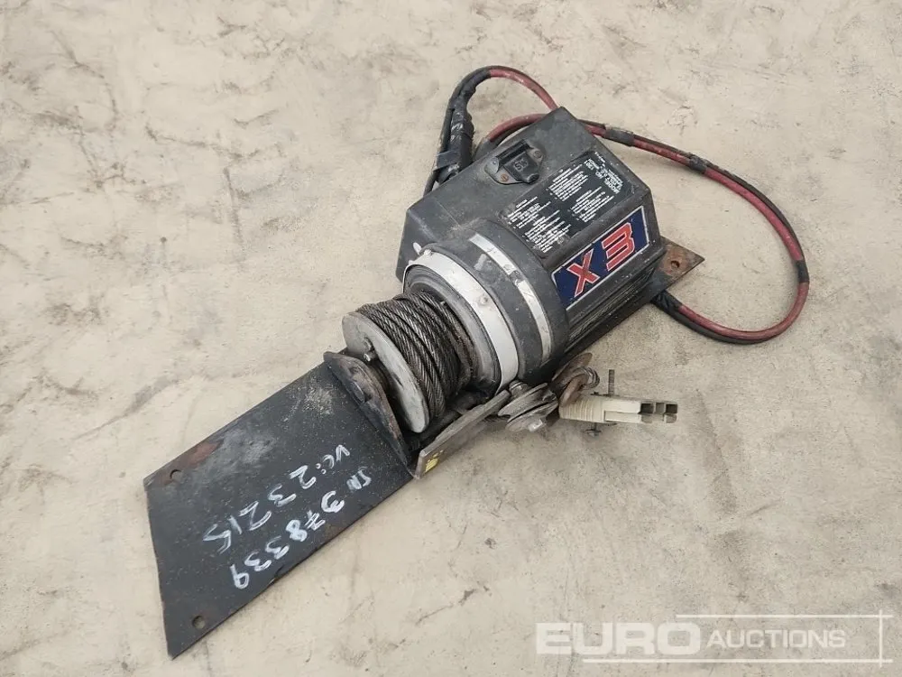 12 Volt Recovery Winch