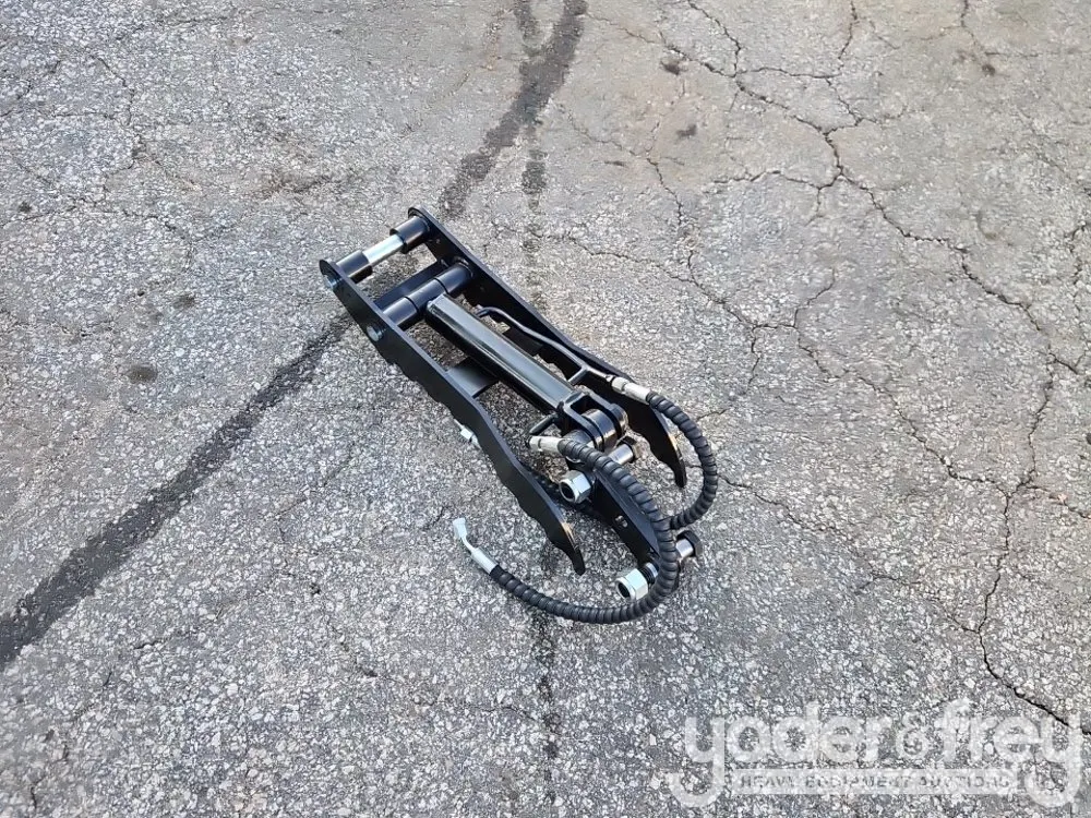 Unused Hydraulic Thumb Clamp to suit Excavator
