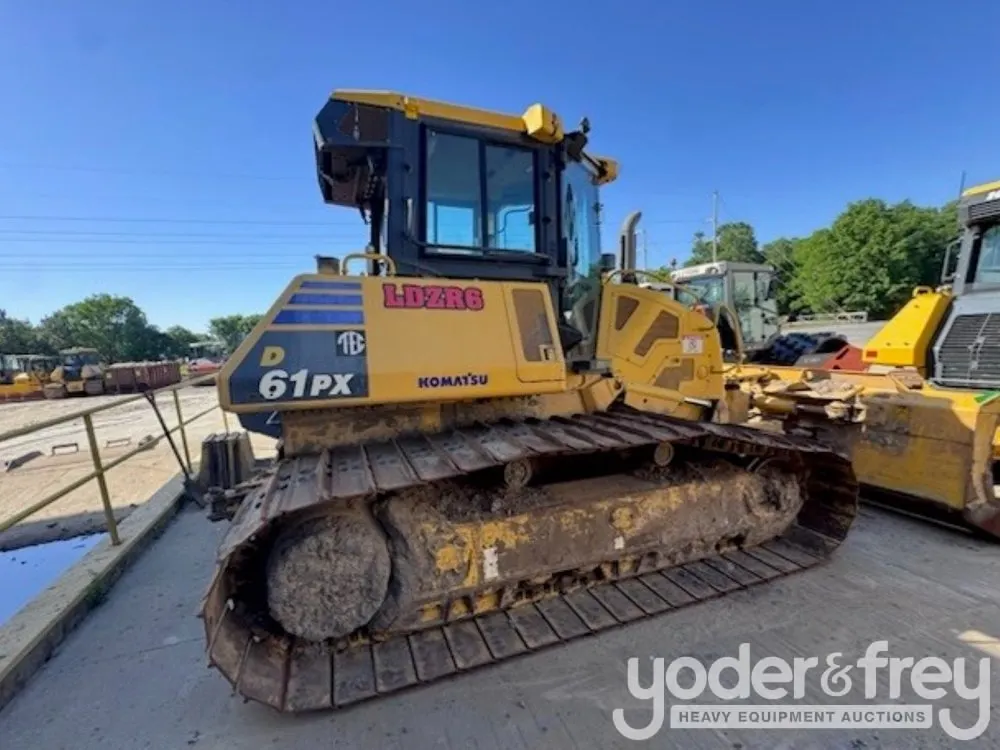 2023 Komatsu D61PX-24