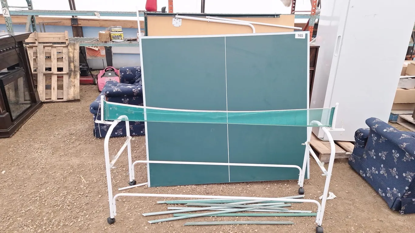 Ping pong table