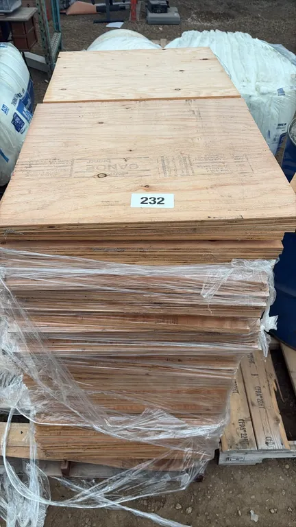 1/2" Plywood, 2x2 and assorted other sizes
