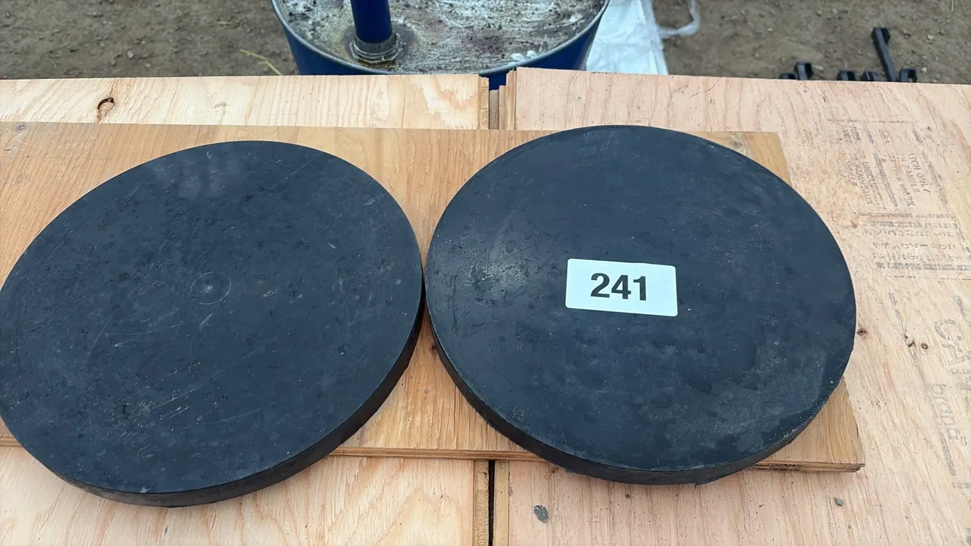 2-Camper pads