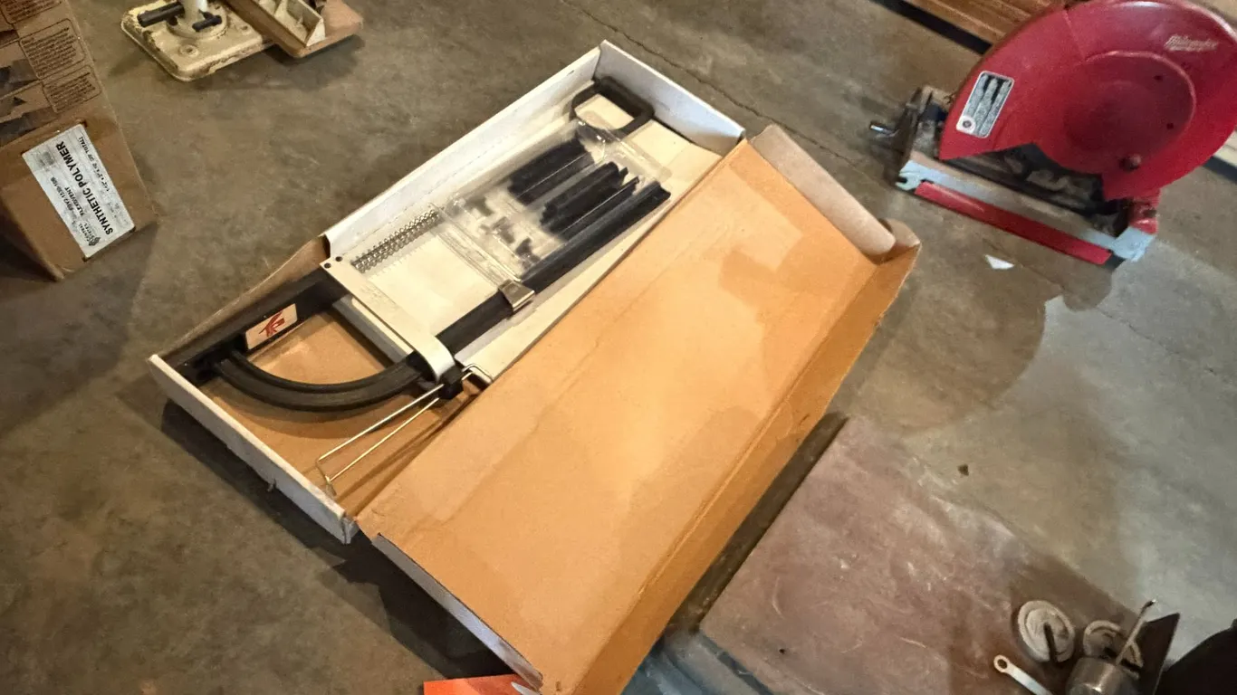 Malco Foamboard Stapler