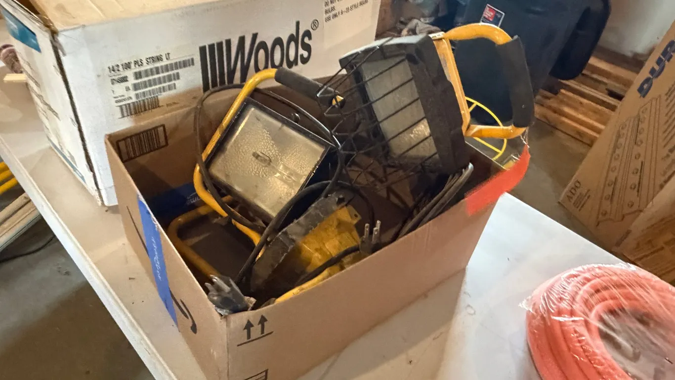 (3) Work Lights