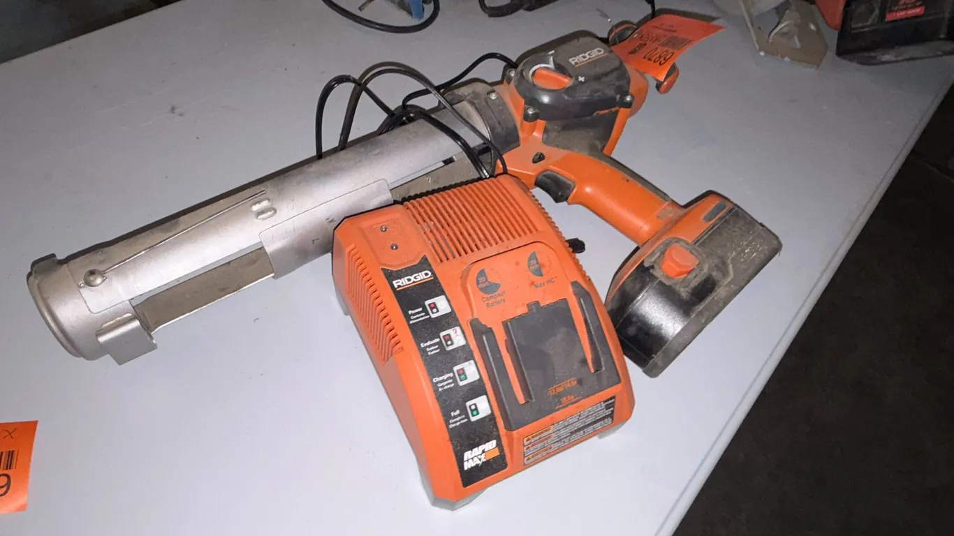 Rigid Cordless Grease Gun