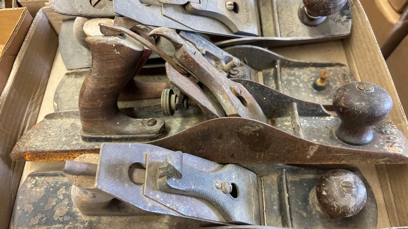 (4) Hand Planers