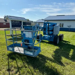 2011 Genie Z-45/25J Man Basket