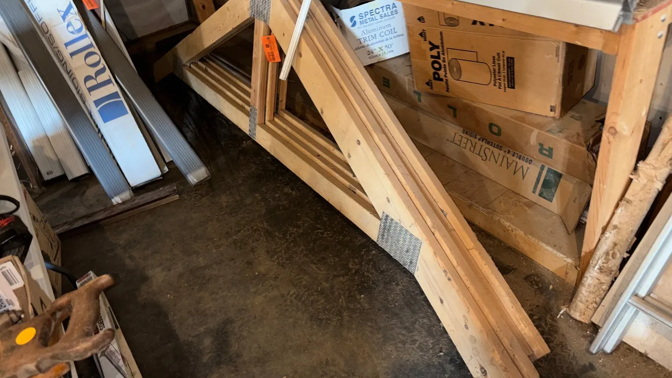 (4) Trusses