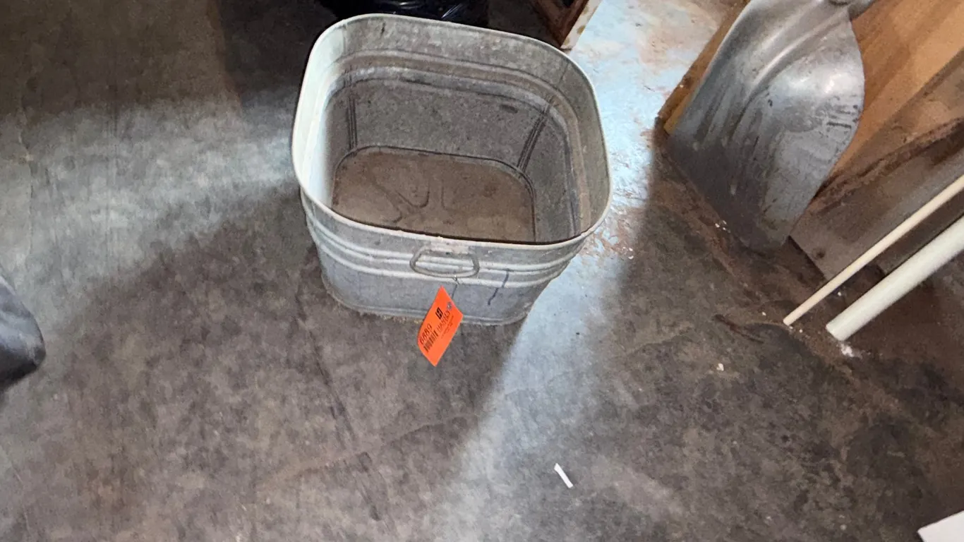 Galvanized Metal Tub