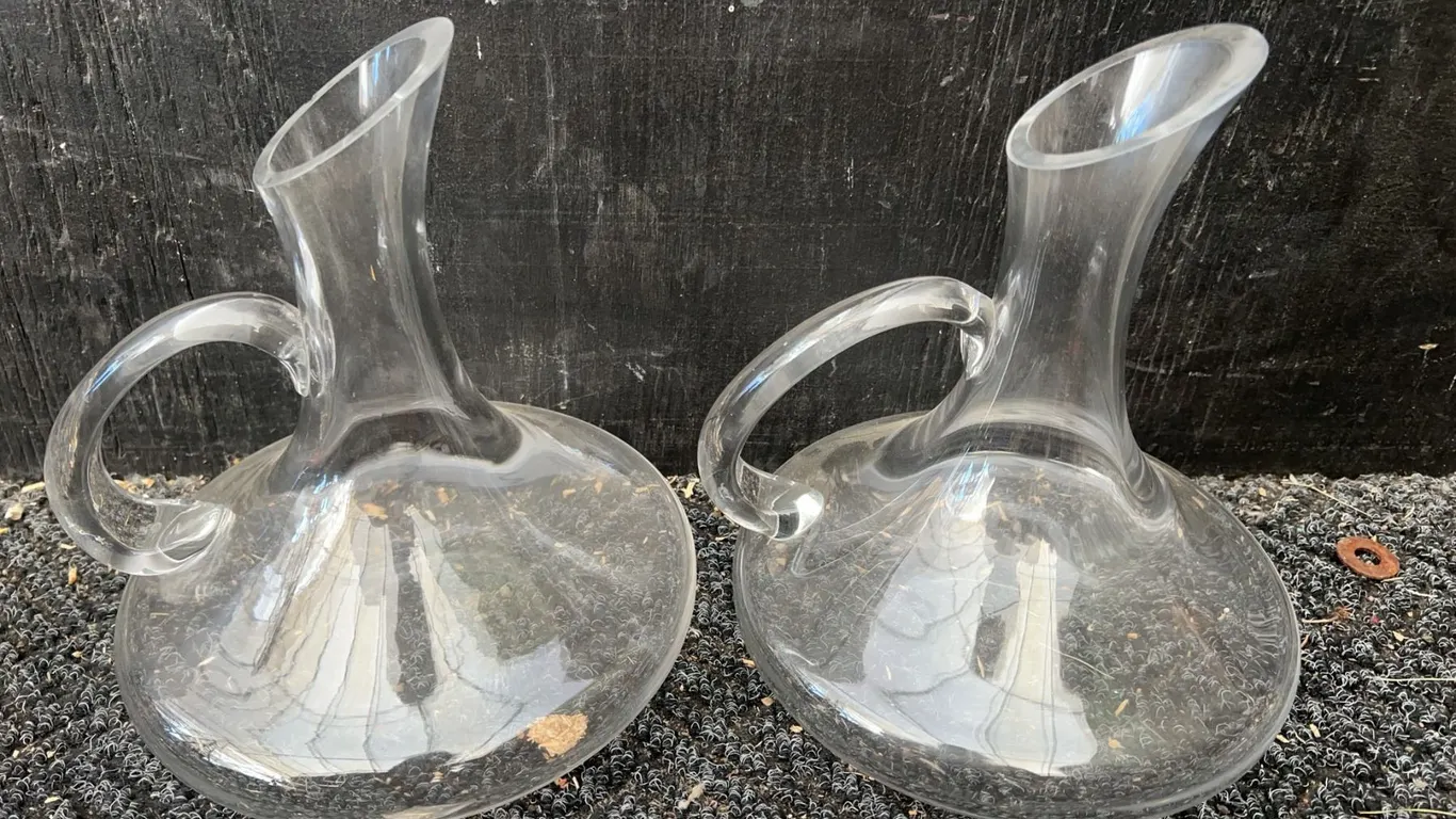 Clear Glass Wine Decanters with Side Handles