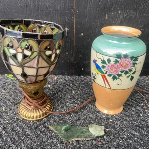 Tabletop Lot: Stained Glass Lamp, Ceramic Vase, Jade Bear Figurine