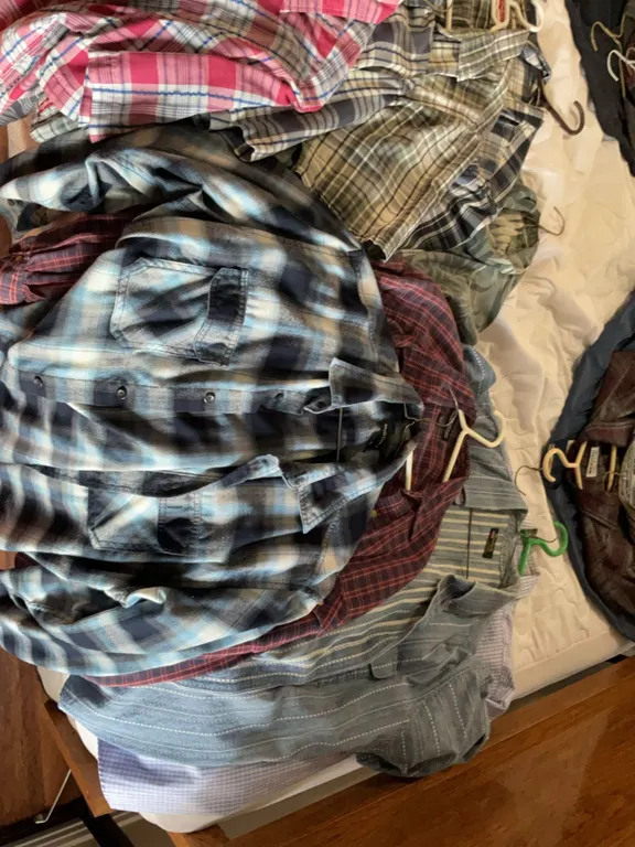 Men's Shirts, Pants, and Harris Tweed Blazer Lot