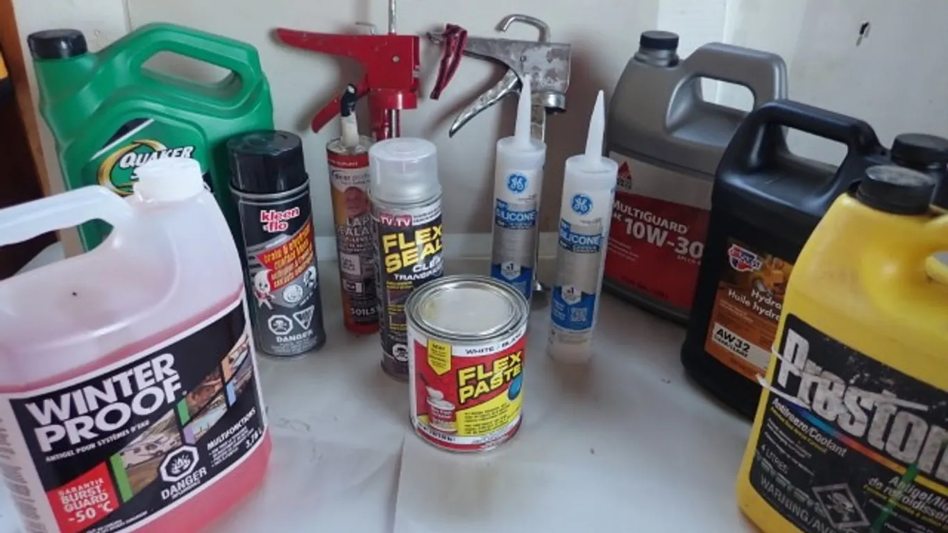 Workshop Fluids & Caulking Guns