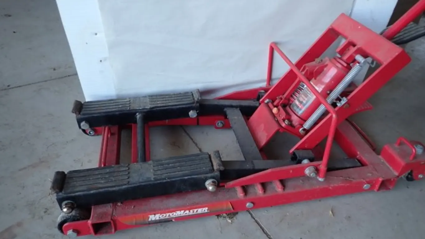 MotoMaster Motorcycle Jack
